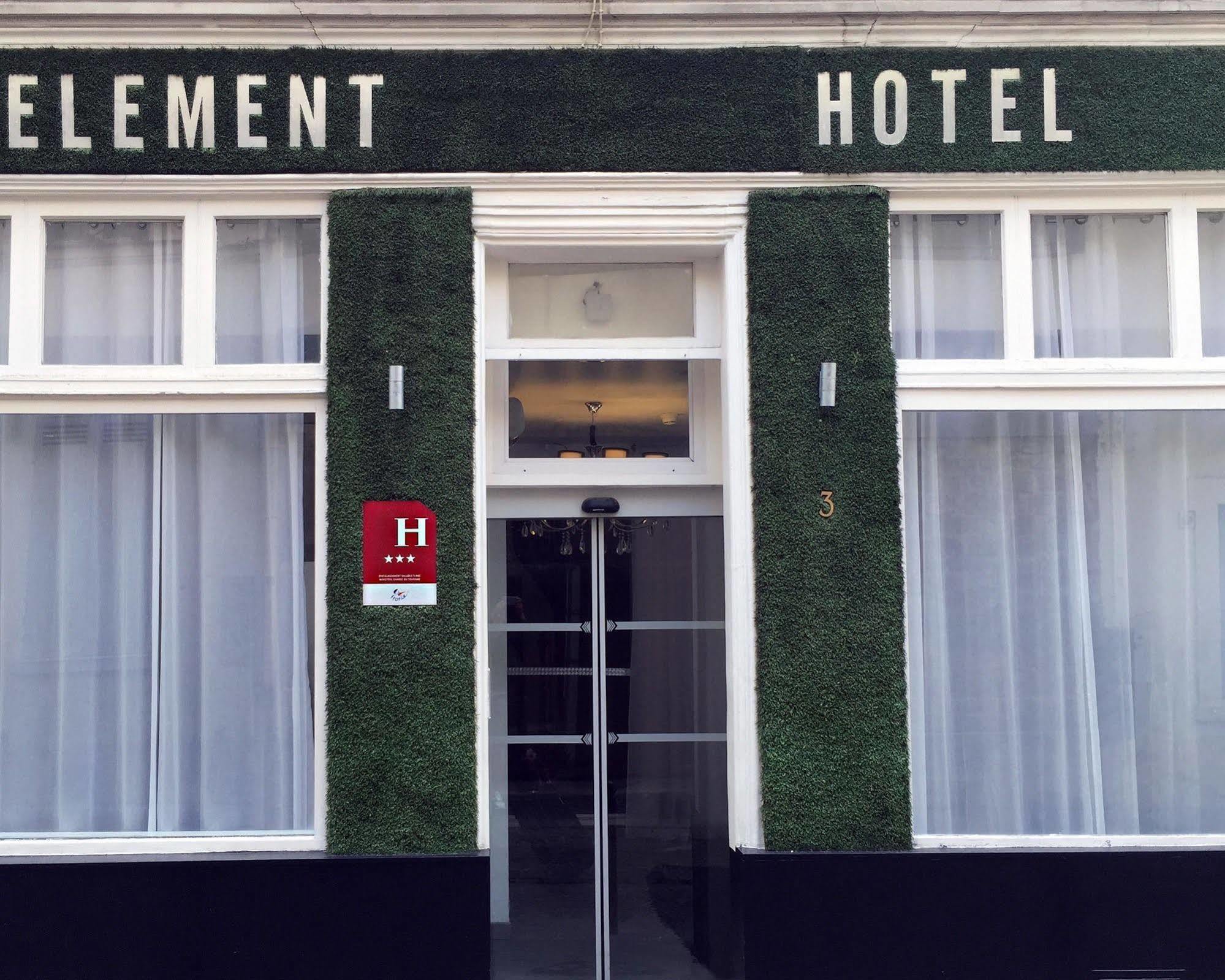 The Element Hotel Paris Exterior photo